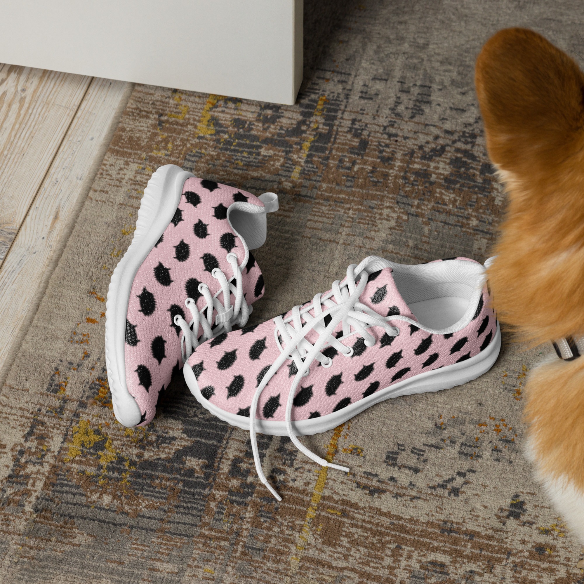 Men’s athletic shoes - Hedgehog Print - Pink